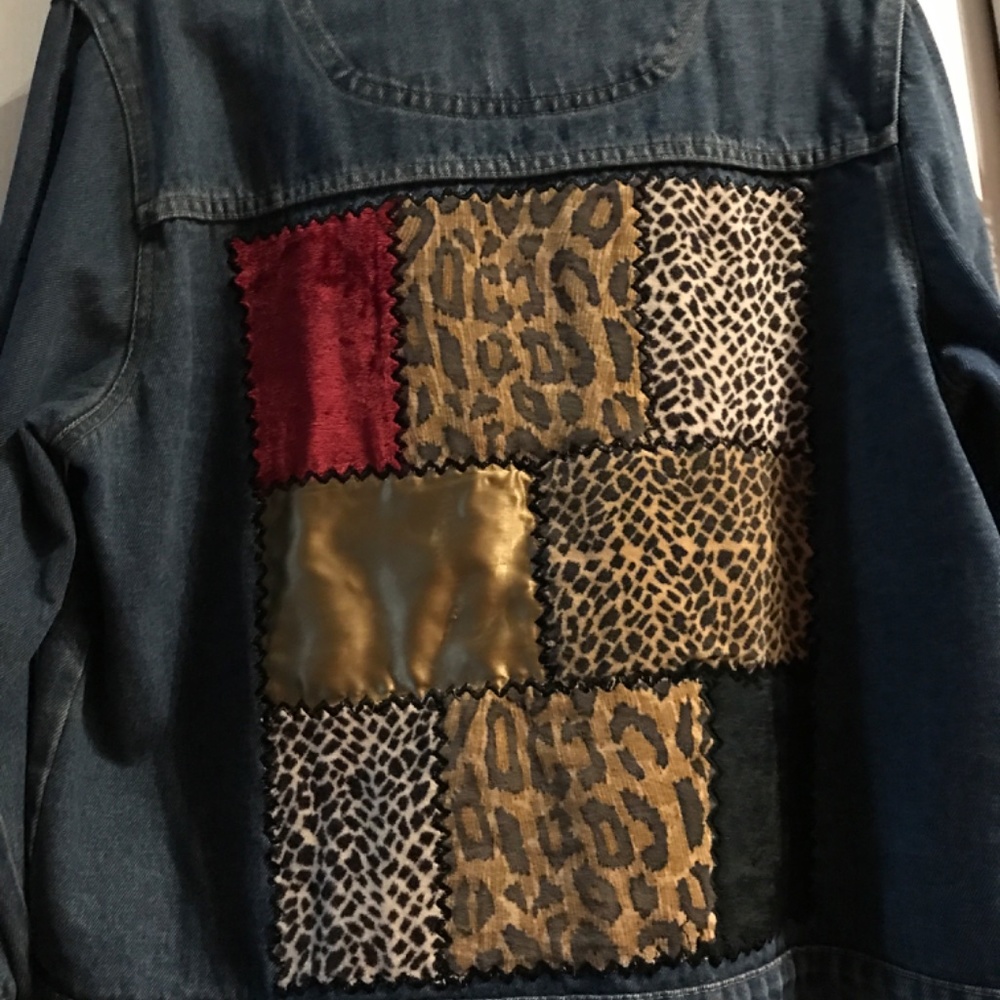 Denim Jean Jacket Cheetah Print Large Designer Boutique Final Sale - Picture 1 of 16